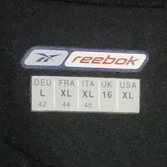 *SOLD*Reebok Mens XL Play Dry SS Performance Shirt - Picture 4 of 5